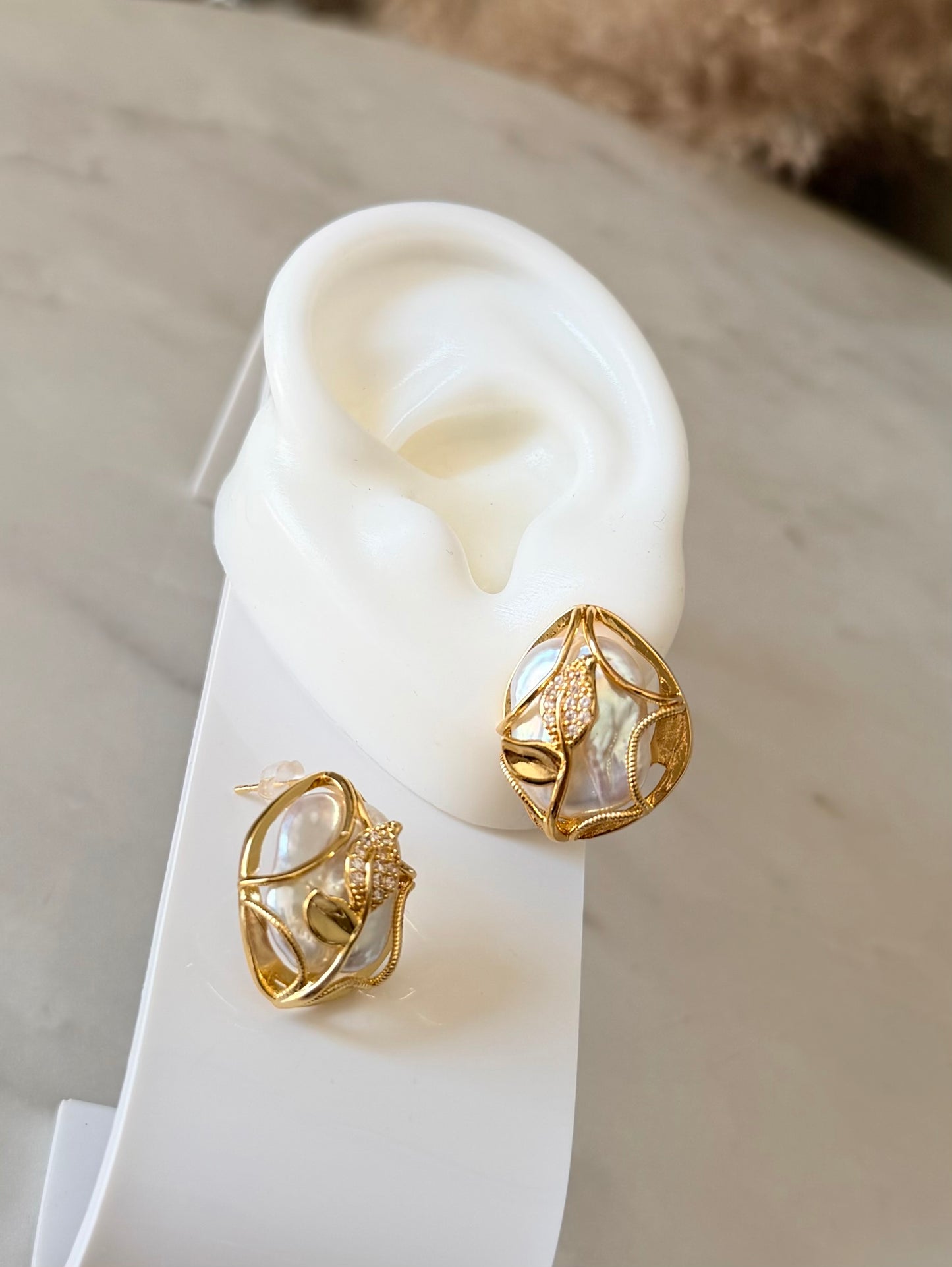 Arete perla barroca (plata)