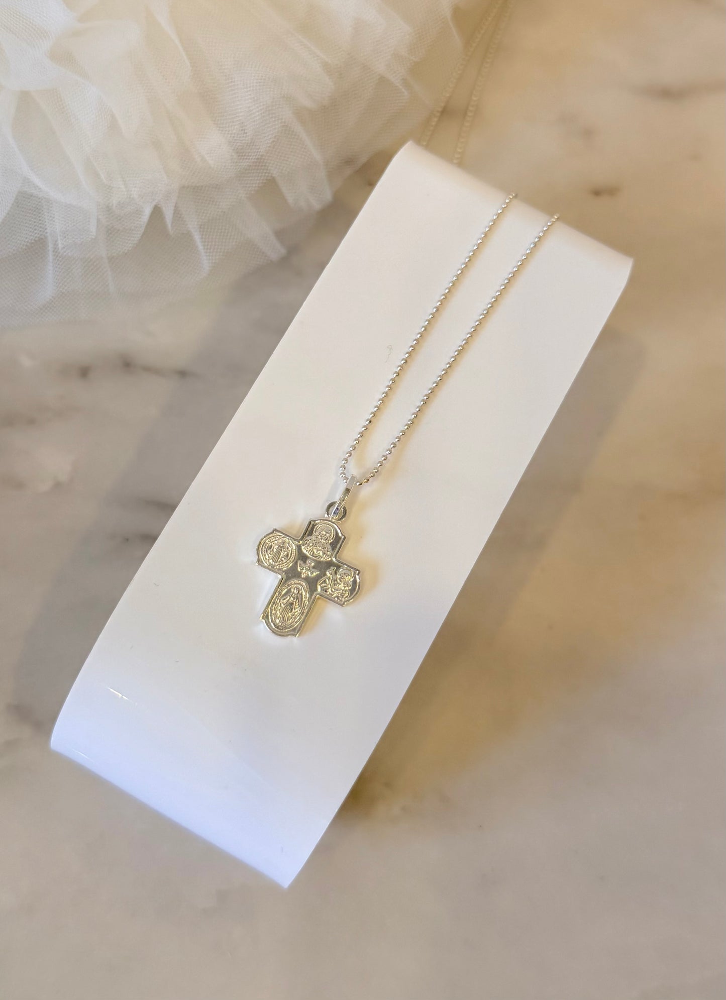 Cruz de la protección (plata 925)