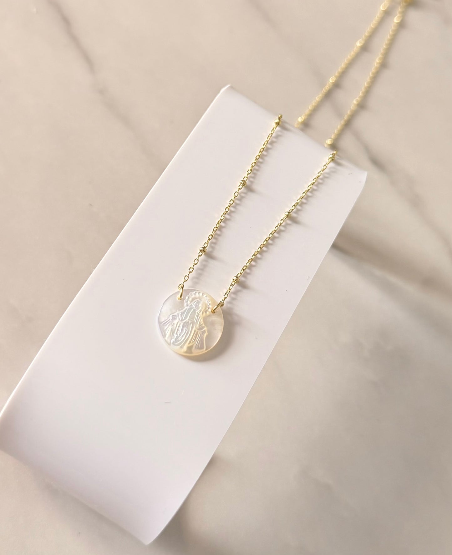 Medalla Milagrosa redondo (plata baño de oro 18k)