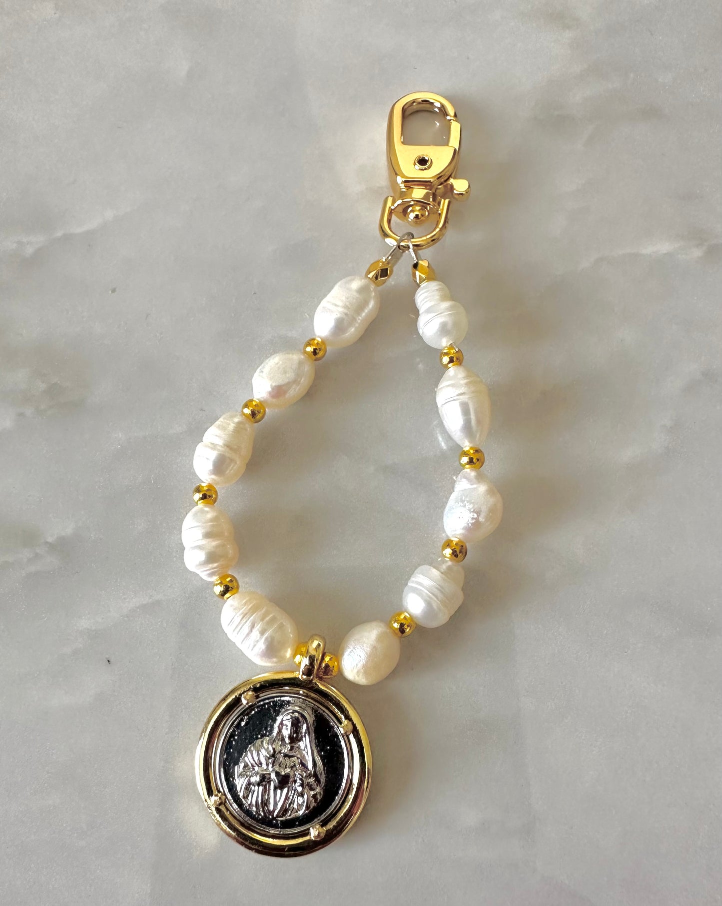 Inmaculado Corazón de María (perla de río)