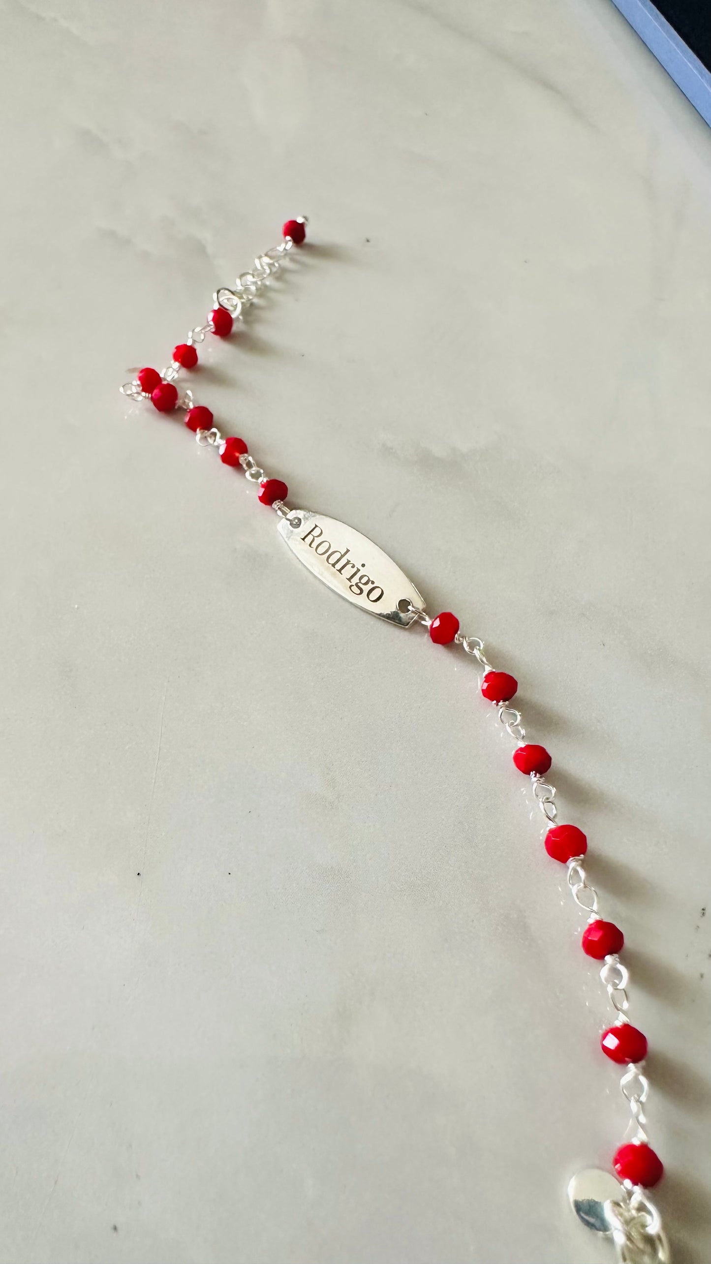 Pulsera para bebé plaquita plata (personalizada)