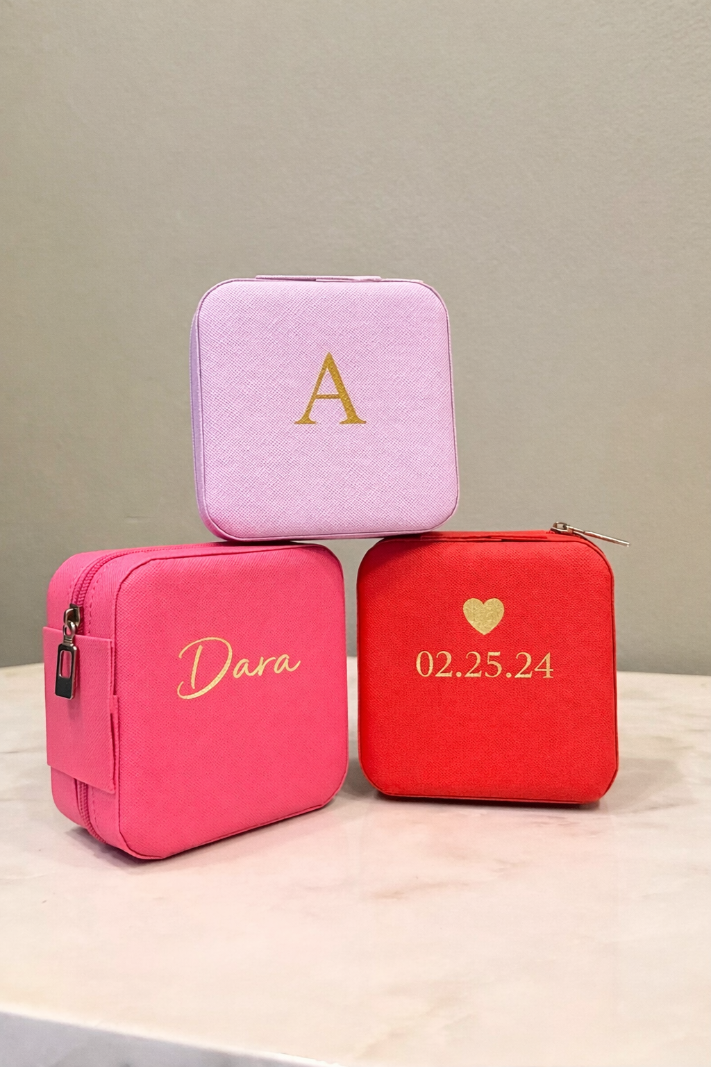 Carry Love (incluye 1 personalizado)