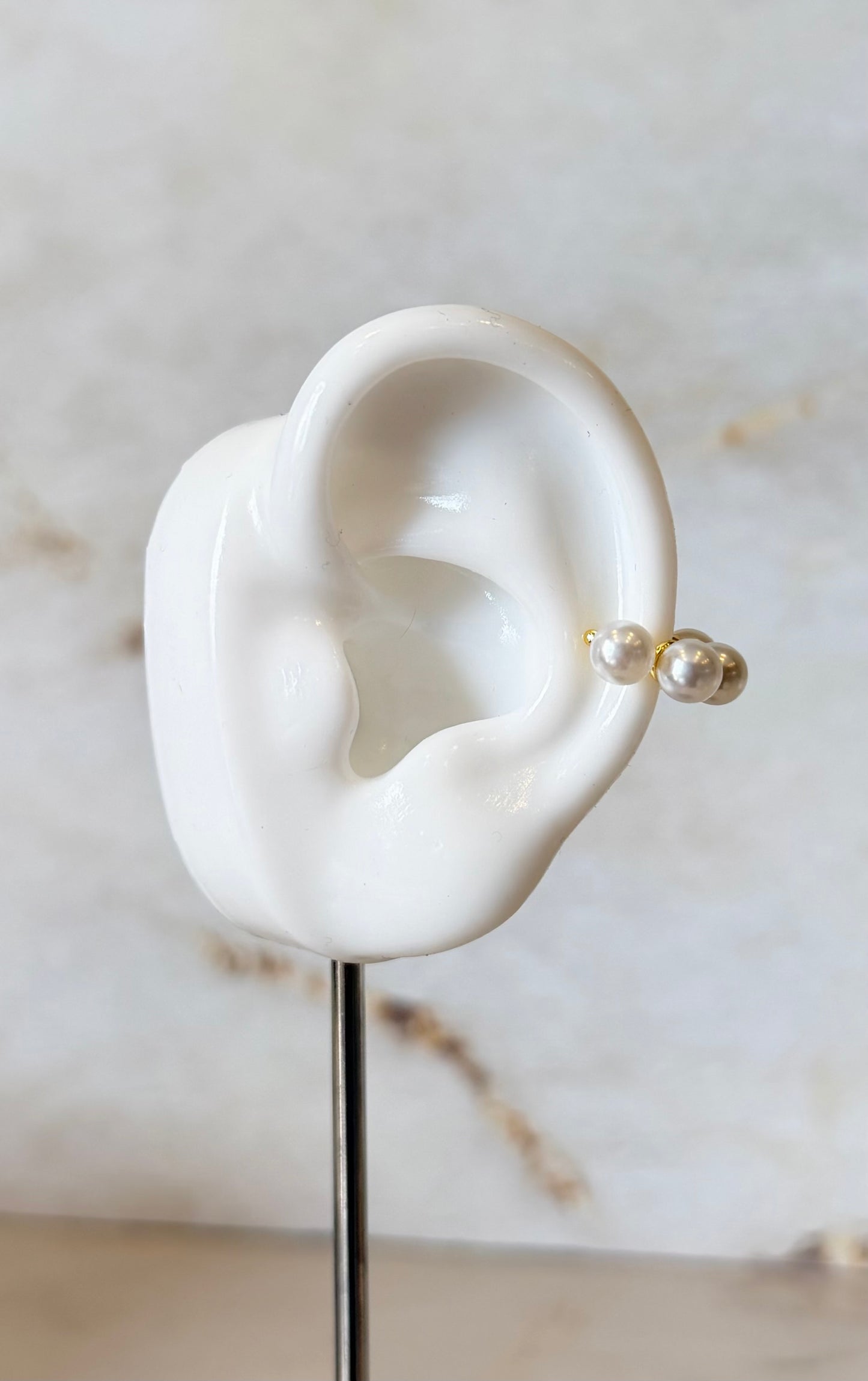 Multi Pearls Earcuff