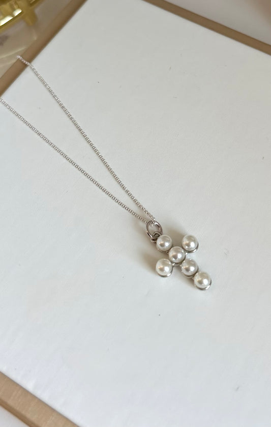 Cruz de perlas (plata 925)