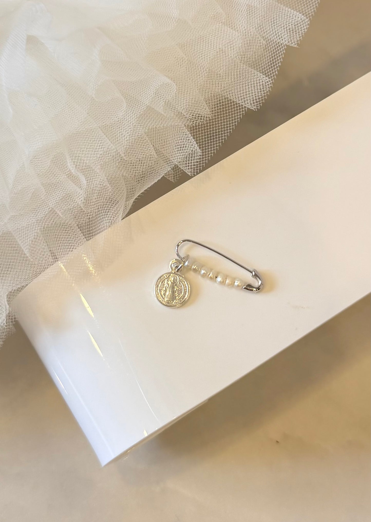 Broche clásico (plata 925)