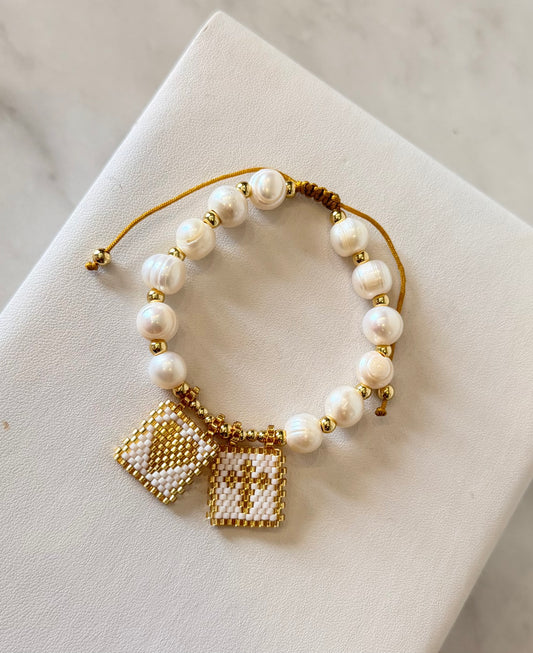 Escapulario de perlas