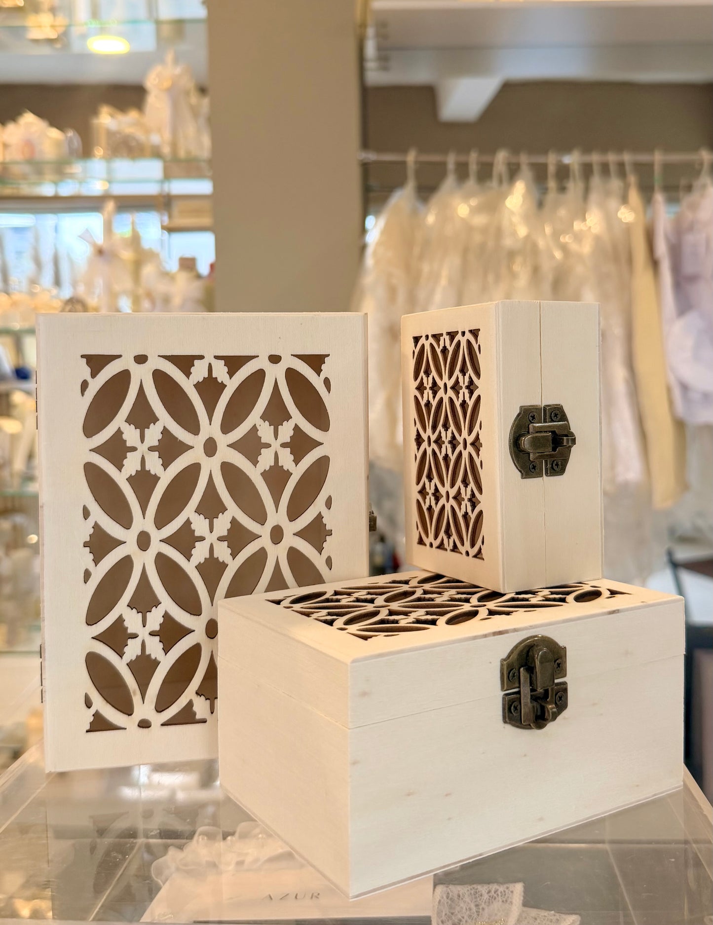 Cofre de madera con diseño (incluye grabado)