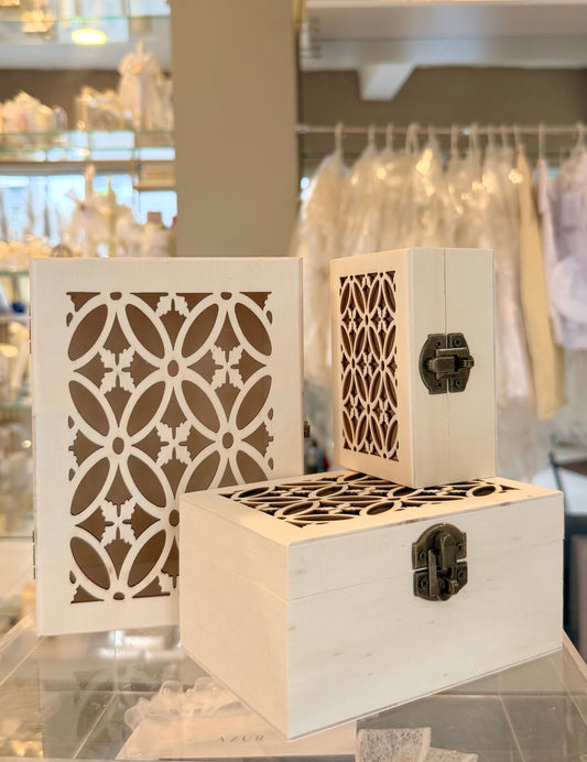 Cofre de madera con diseño (incluye grabado)