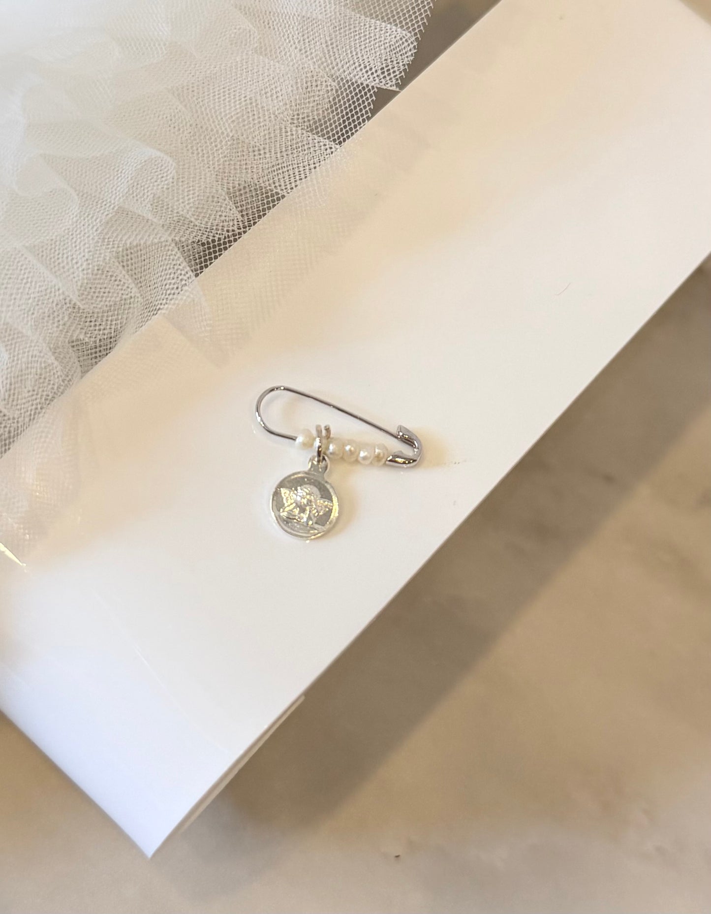 Broche clásico (plata 925)