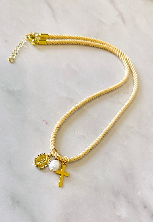 Hilito de la bendición Virgencita