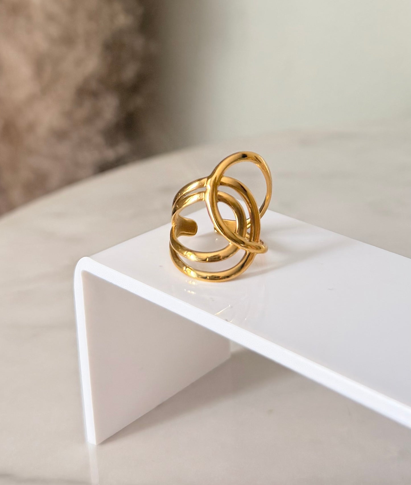Anillo Aura